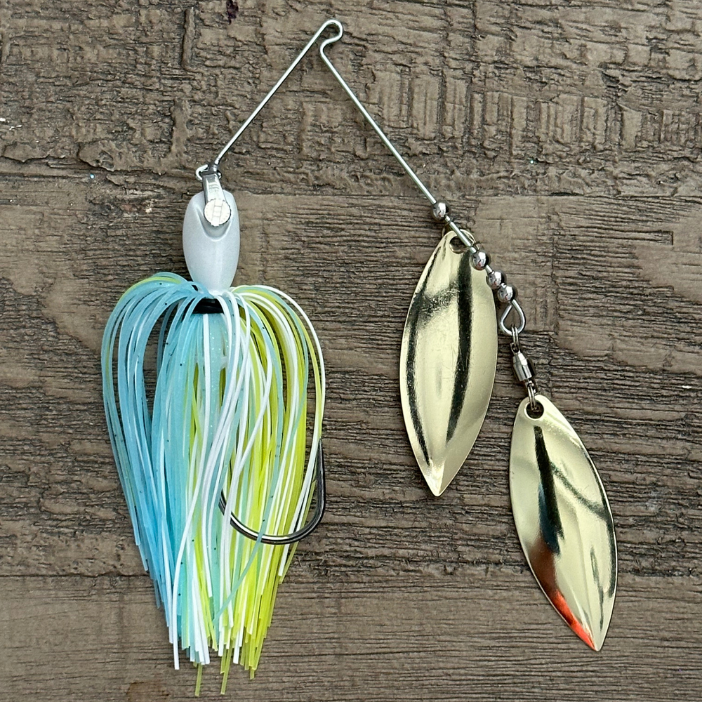
                  
                    Double Blade Spinnerbaits: Double Willow Gold
                  
                