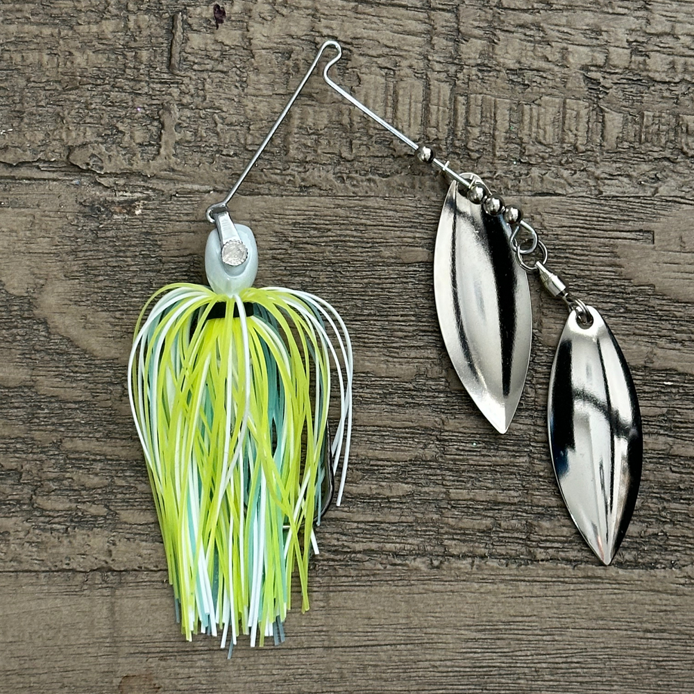 
                  
                    Double Blade Spinnerbaits: Double Willow Silver
                  
                